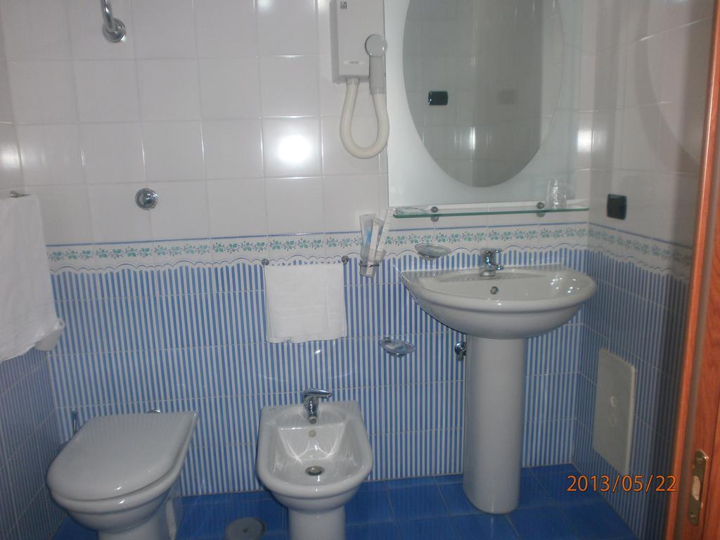 Hotel L' Anicre Varcaturo Cameră foto